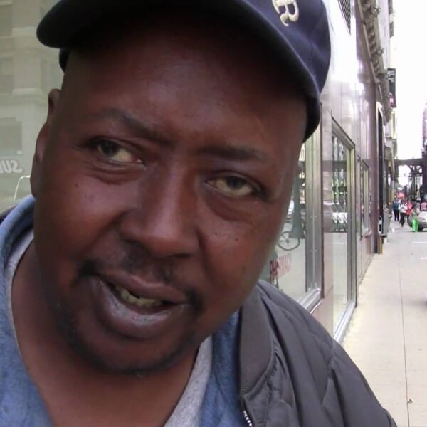 Chicago Homeless Man Wishes for Friends